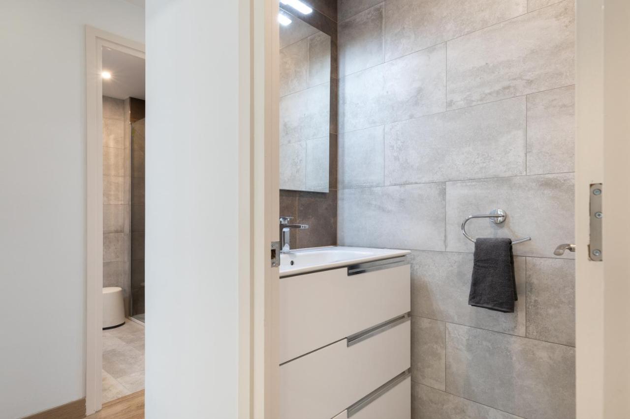 Hauzify I Apartament Big Family Сан-Фаліу-да-Ґішулс Екстер'єр фото
