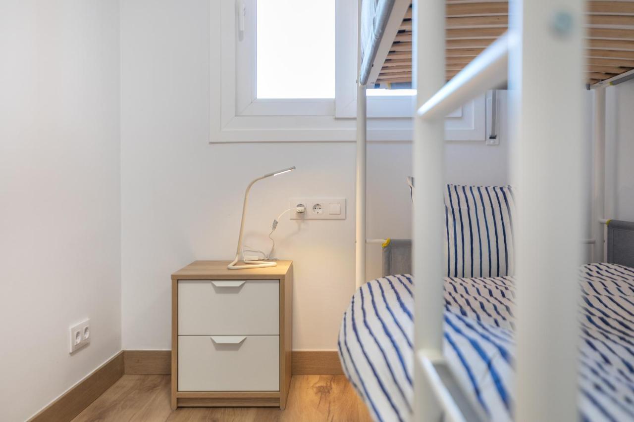 Hauzify I Apartament Big Family Сан-Фаліу-да-Ґішулс Екстер'єр фото